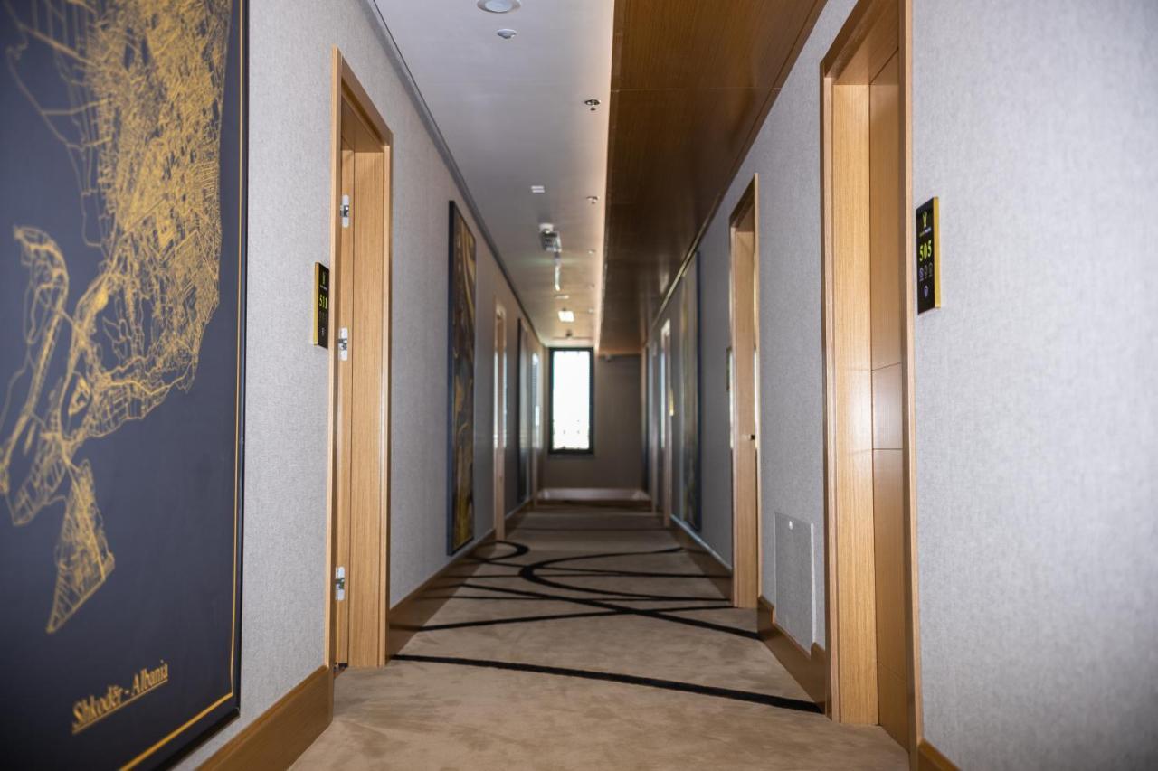 שקודר Hotel Golden Palace מראה חיצוני תמונה