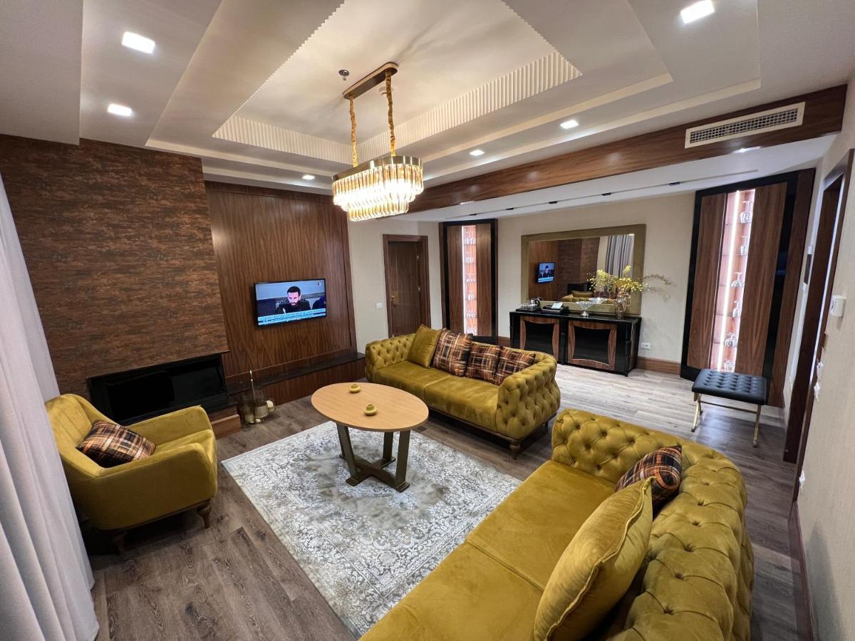 שקודר Hotel Golden Palace מראה חיצוני תמונה